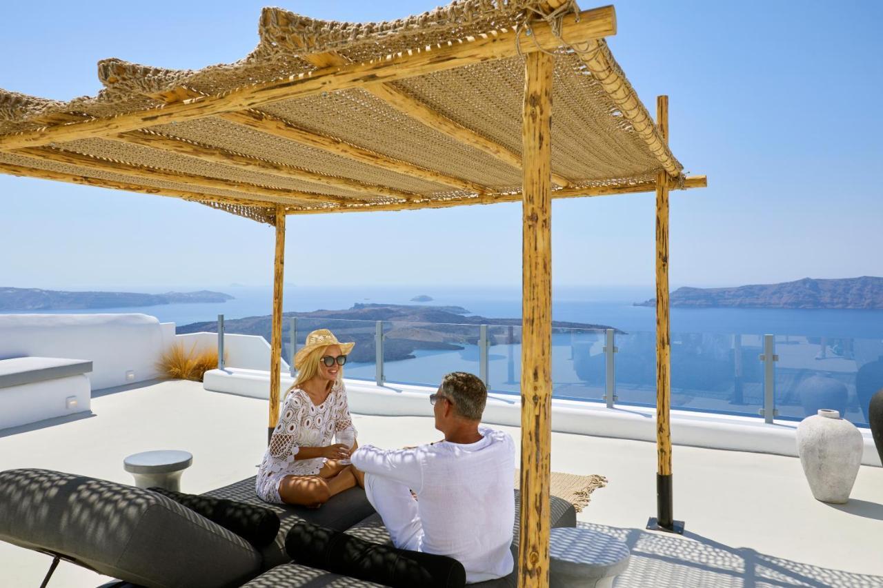 U & Me Suites Фіра Екстер'єр фото